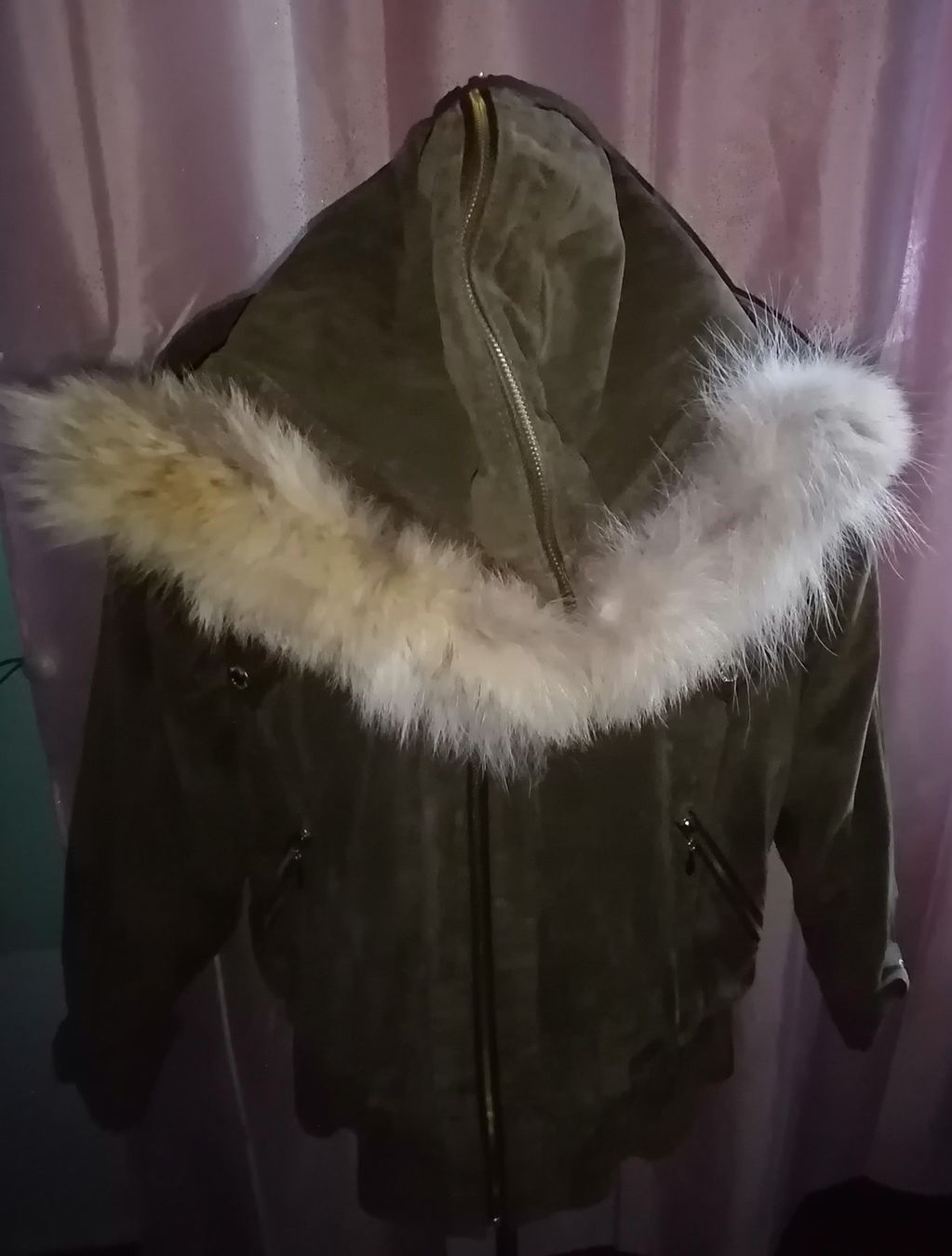Giacche: Eyecatcher Retro Winterblouson aus Wildleder – Usato da Corcelles-près-Payerne venduto da RxOne_Krs 1