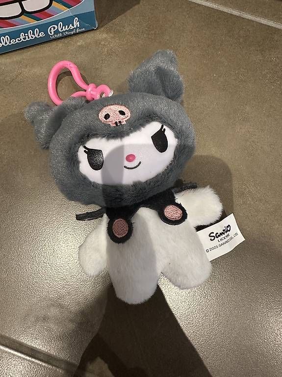 Statuette: Kuromi Plush  – Usato da Emmenbrücke venduto da tut_bfx2 1
