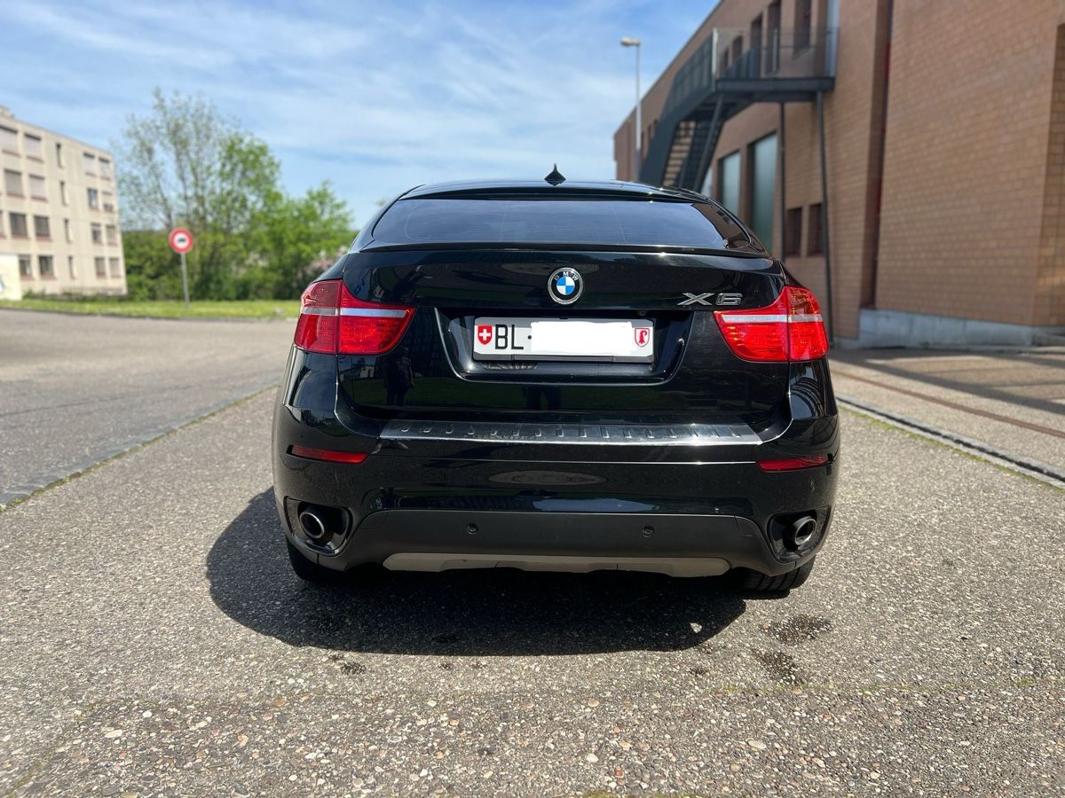 BMW Automobili: BMW X6 xDrive40d schwarz – Usato da Muttenz venduto da Geentii13 6