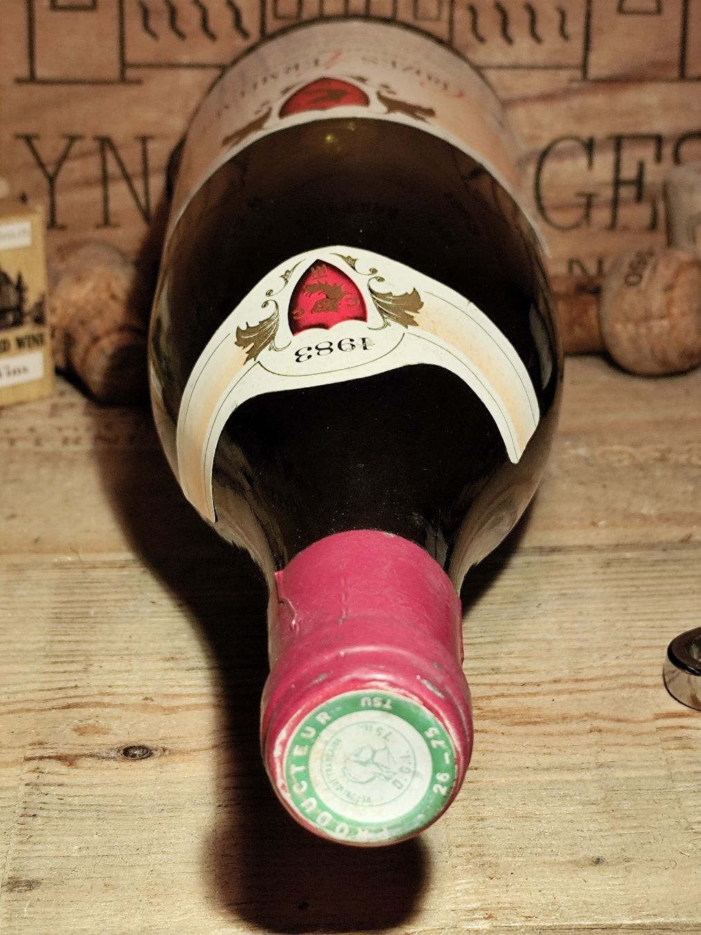 Vino: 1983 Crozes Hermitage – Nuovo e nell'imballaggio originale da Büsserach venduto da Vintage-vins 4