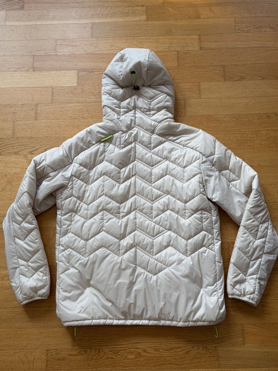 Peak Performance Giacche: Peak Performance Elevate Jacke beige - XL – Usato da Zürich venduto da nickadelic 1