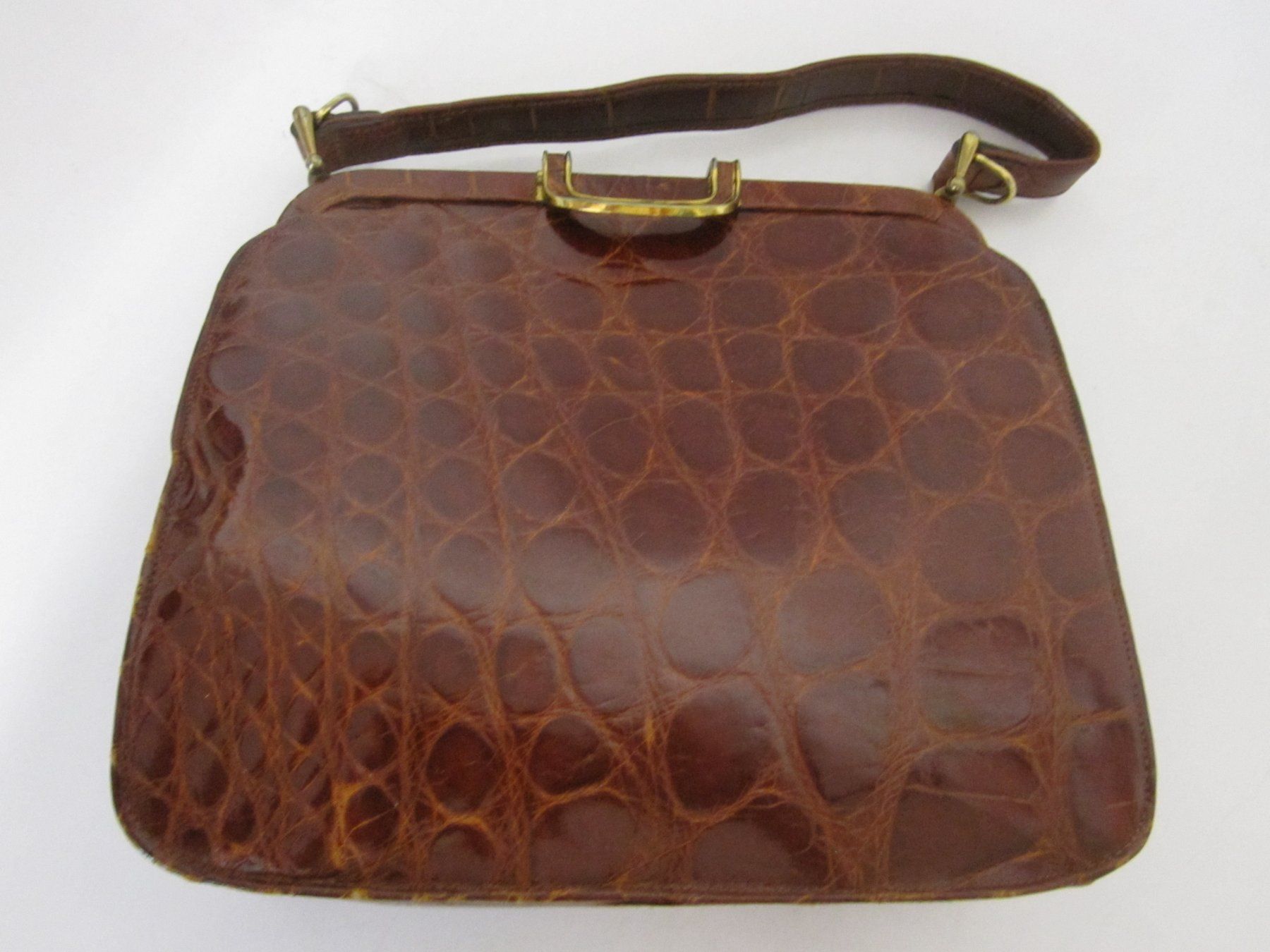 Sacs femmes: Handtasche braun – D'occasion à Binningen par fel_8mgn