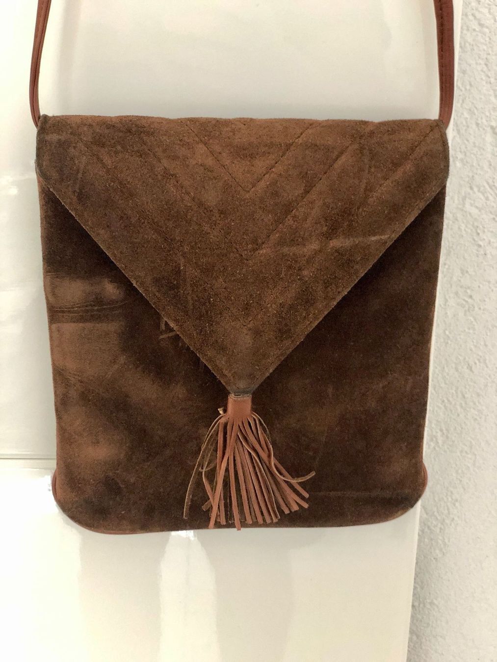 Taschen für Damen: Handtasche Leder Locher Umhängetasche – Gebraucht aus Schlieren von Flower5 2
