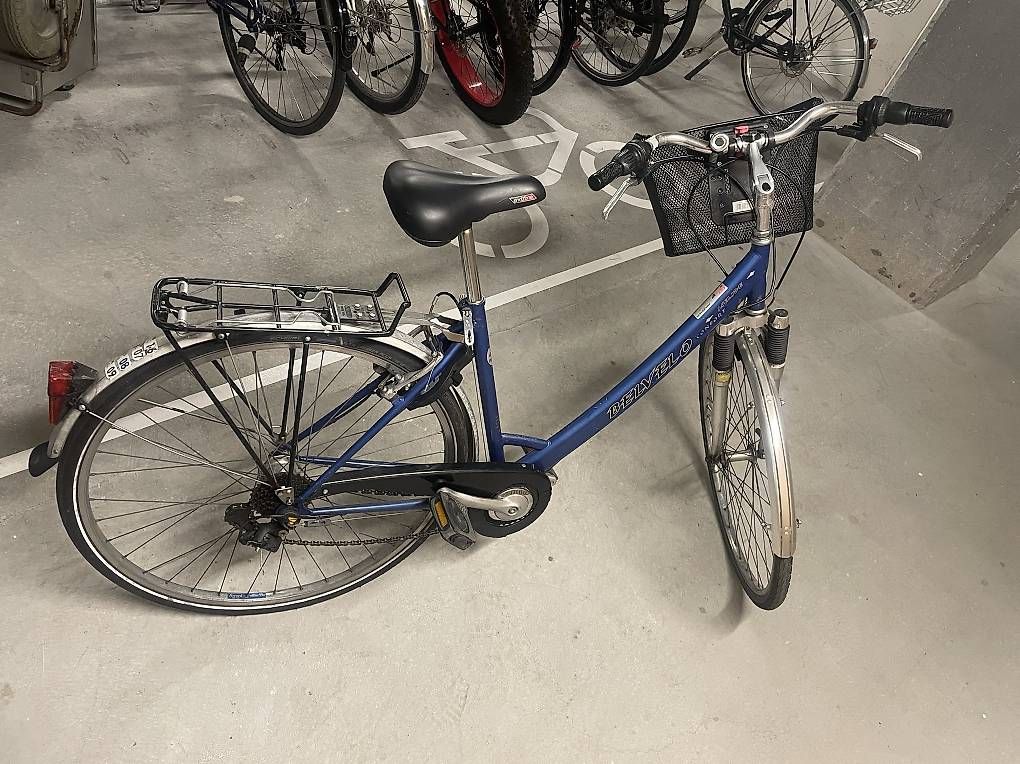 Biciclette: Damenvelo Blau Marke Batavus – Usato da Basel venduto da yag2ru 3