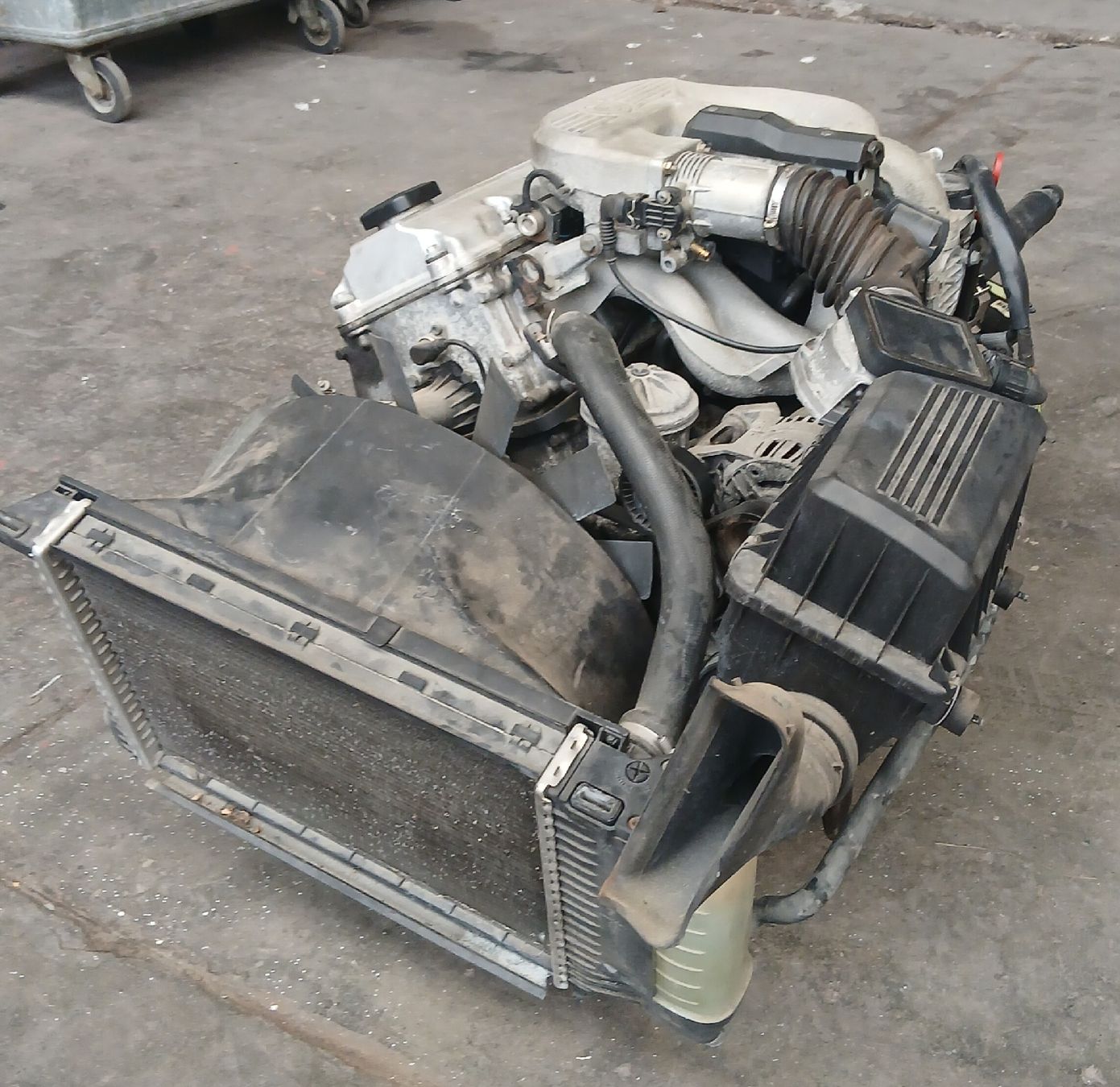BMW Motori: Moteur BMW E36 316 Compact – Usato da la heutte venduto da Auto-stock