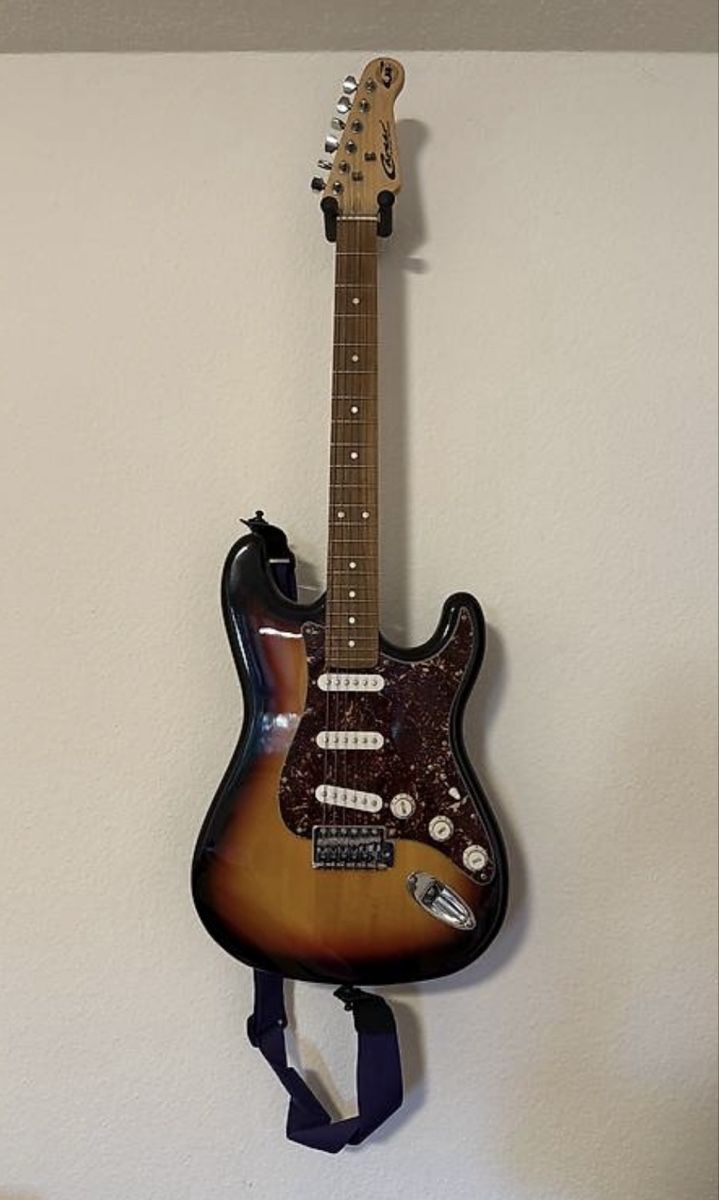 Strumenti musicali: E-Gitarre mit Verstärker – Nuovo (secondo la descrizione) da Basel venduto da len_ydd8 3