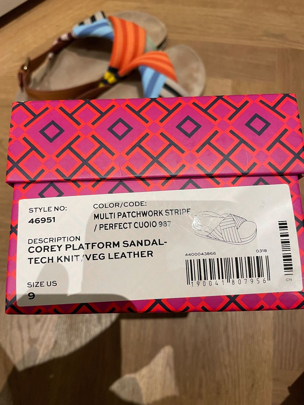 Tory Burch Scarpe da donna: Tory Burch Corey Leder / Stoff Sandalen – Nuovo (secondo la descrizione) da Zürich venduto da Sarazrh 5