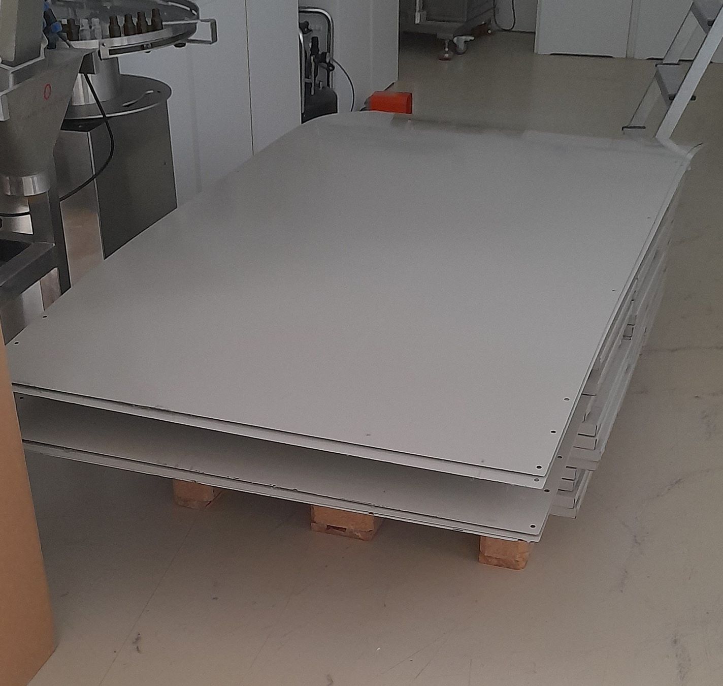 Scaffali: solides und robustes Industrie / Lager Regal – Usato da Hochwald venduto da Proleo 2
