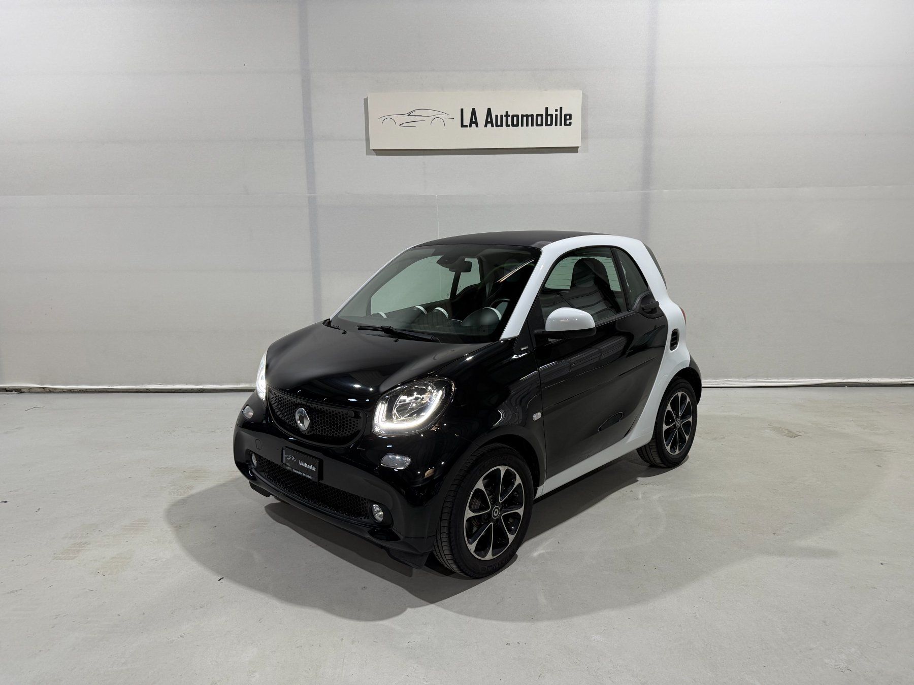 Smart Automobili: SMART fortwo passion – Usato da Widnau venduto da clique17