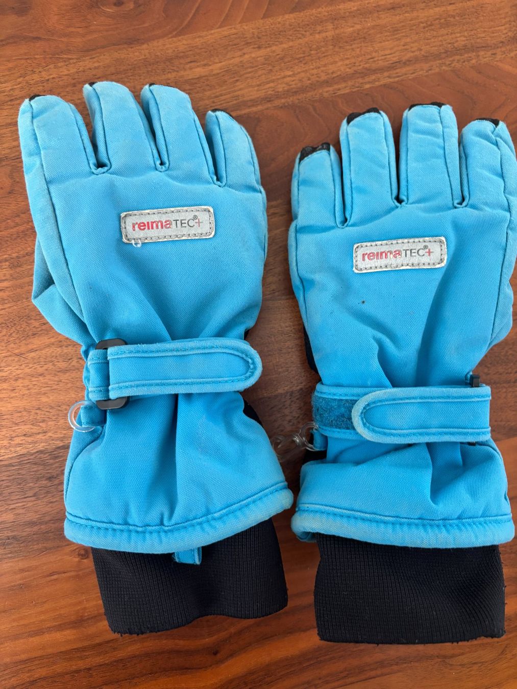 Gants: Kinder Skihandschuhe Reima Grösse 5 – D'occasion à Lachen SZ par adinaho
