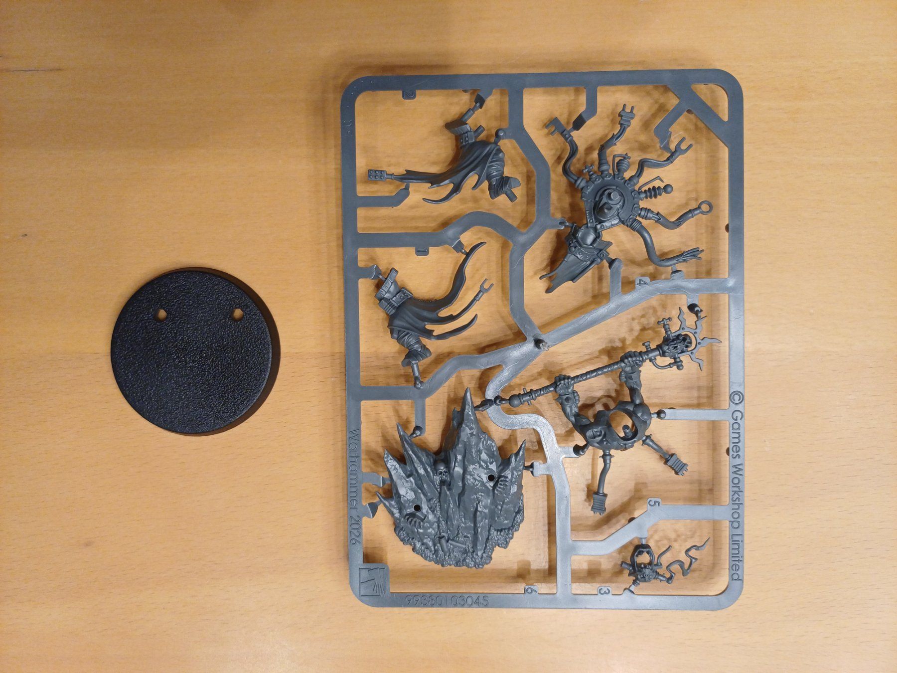 Giochi: Warhammer 40k Weirdboy – Nuovo (secondo la descrizione) da Lyss venduto da Mattauk 1