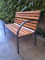 Gartenbank aus Holz und Metall, Sitbank, Parkbank, Bank
