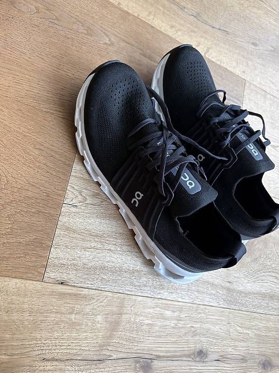 On Scarpe da donna: On Cloudswift neu/nie getragen – Nuovo (secondo la descrizione) da Winterthur venduto da Kurbelkatze