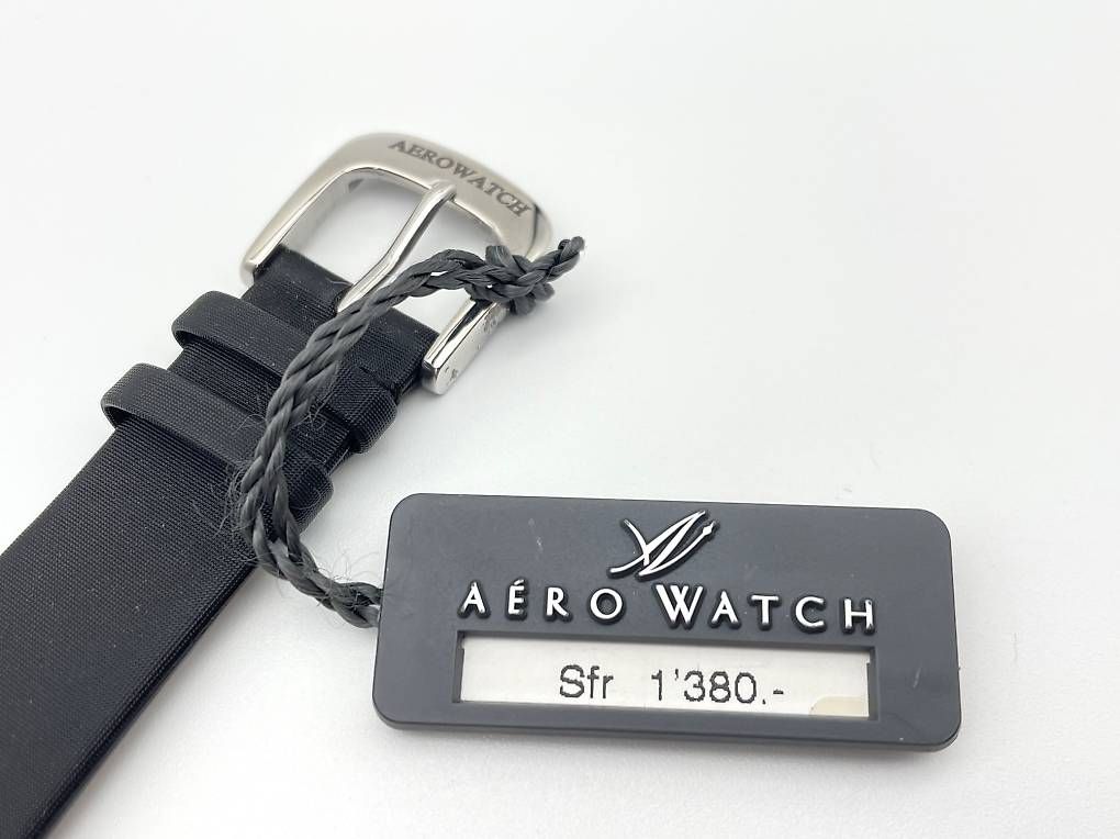 Aerowatch Orologi: AEROWATCH, Ref. 28915, Neu und ungetragen – Usato da Egnach venduto da Thankyou 3