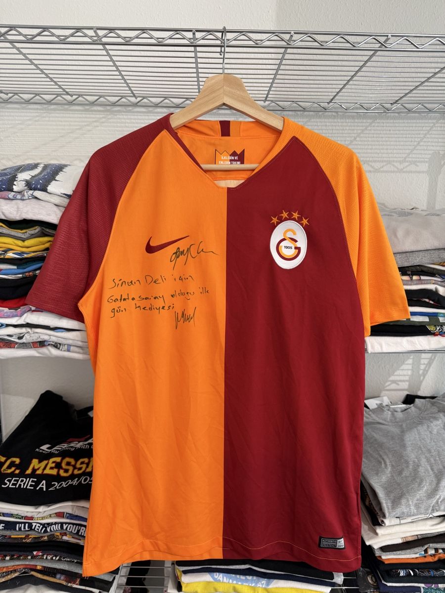 Nike Canottiere & Pantaloni: Vintage Nike Galatasaray Jersey Signed – Usato da Lausanne venduto da user1020rnt