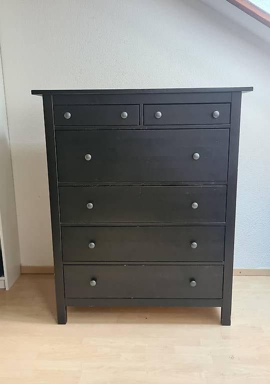 Kommoden: IKEA Hemnes Kommode schwarz, 6 Schubfächer – Gebraucht aus Bern von Amasit