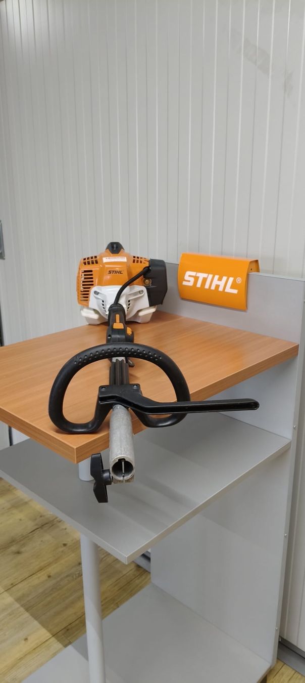 Stihl Tutti gli attrezzi: KM 94RC Stihl Kombimotor – Usato da Sutz venduto da Shop_LehmannGT