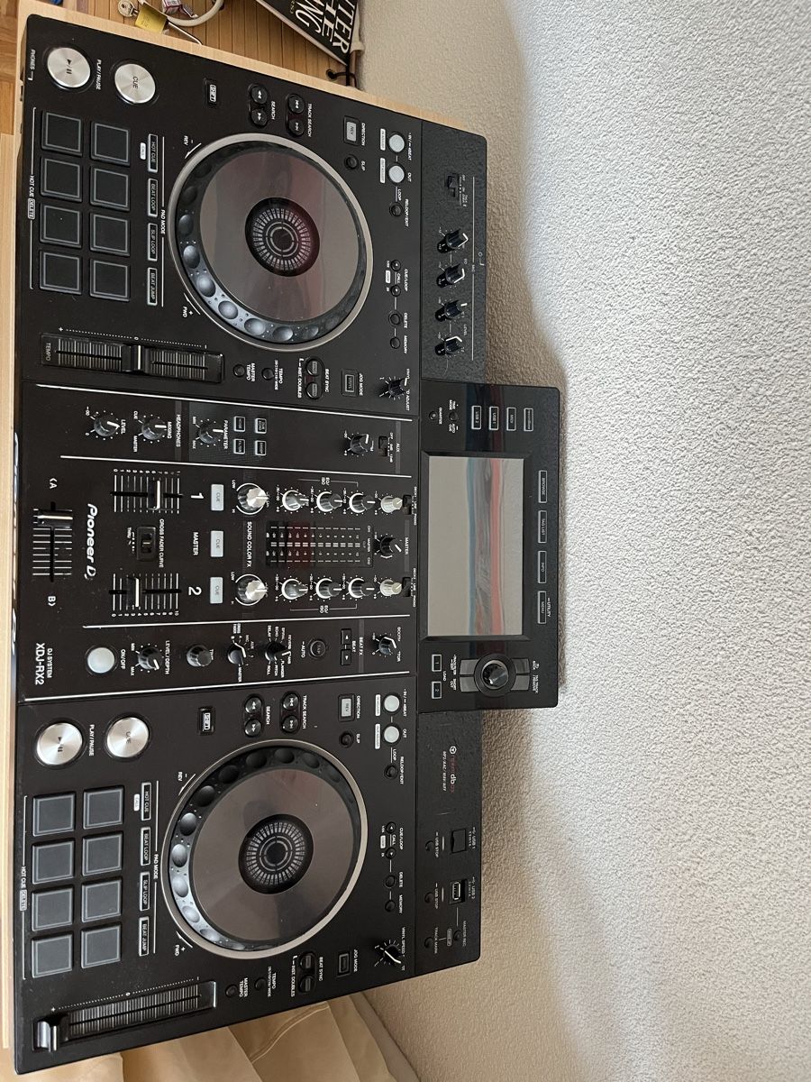 Pioneer Console di mixaggio: Pioneer DJ XDJ-RX2 – Usato da St-Sulpice VD venduto da HSchultz