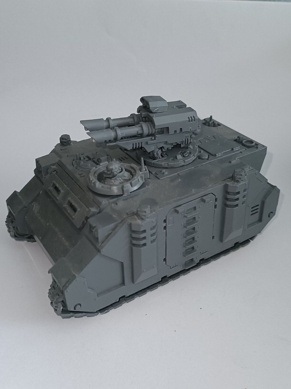 Modellbausätze & Standmodelle: Warhammer 40k Space Marines Razorback tank – Gebraucht aus Baden von mar_zhd9 1