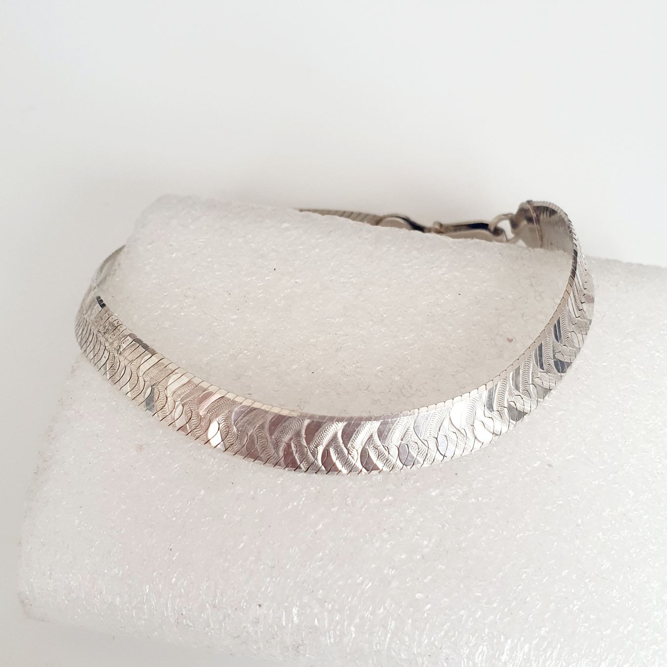 Bracelets: Silberarmband 925 mit Muster  – D'occasion à Kreuzlingen par Wunderkiste123 5