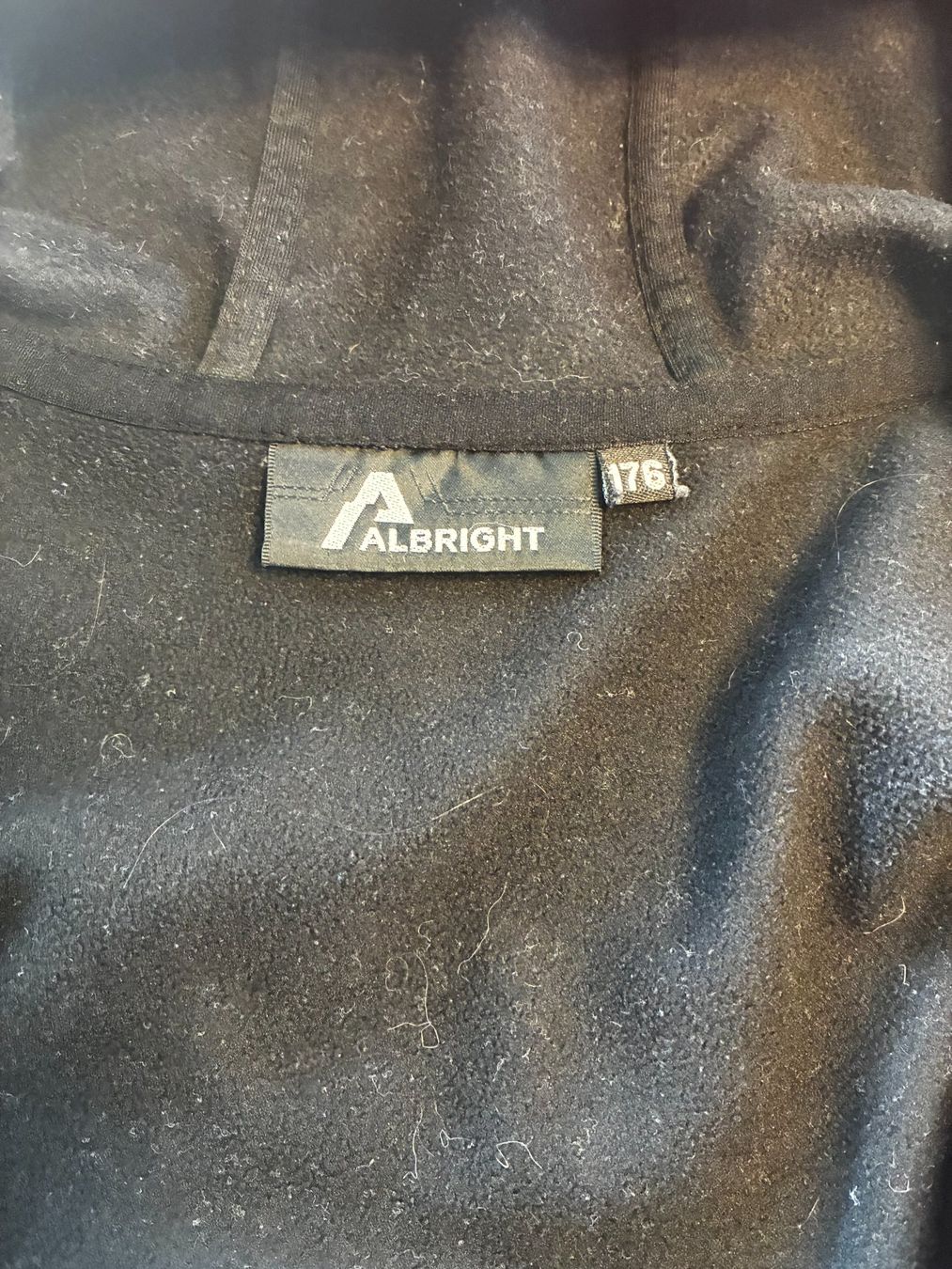Albright Giacche & Cappotti: Albright Jacke, Kinder Gr. 176 – Usato da Wil SG venduto da alexdieter 2