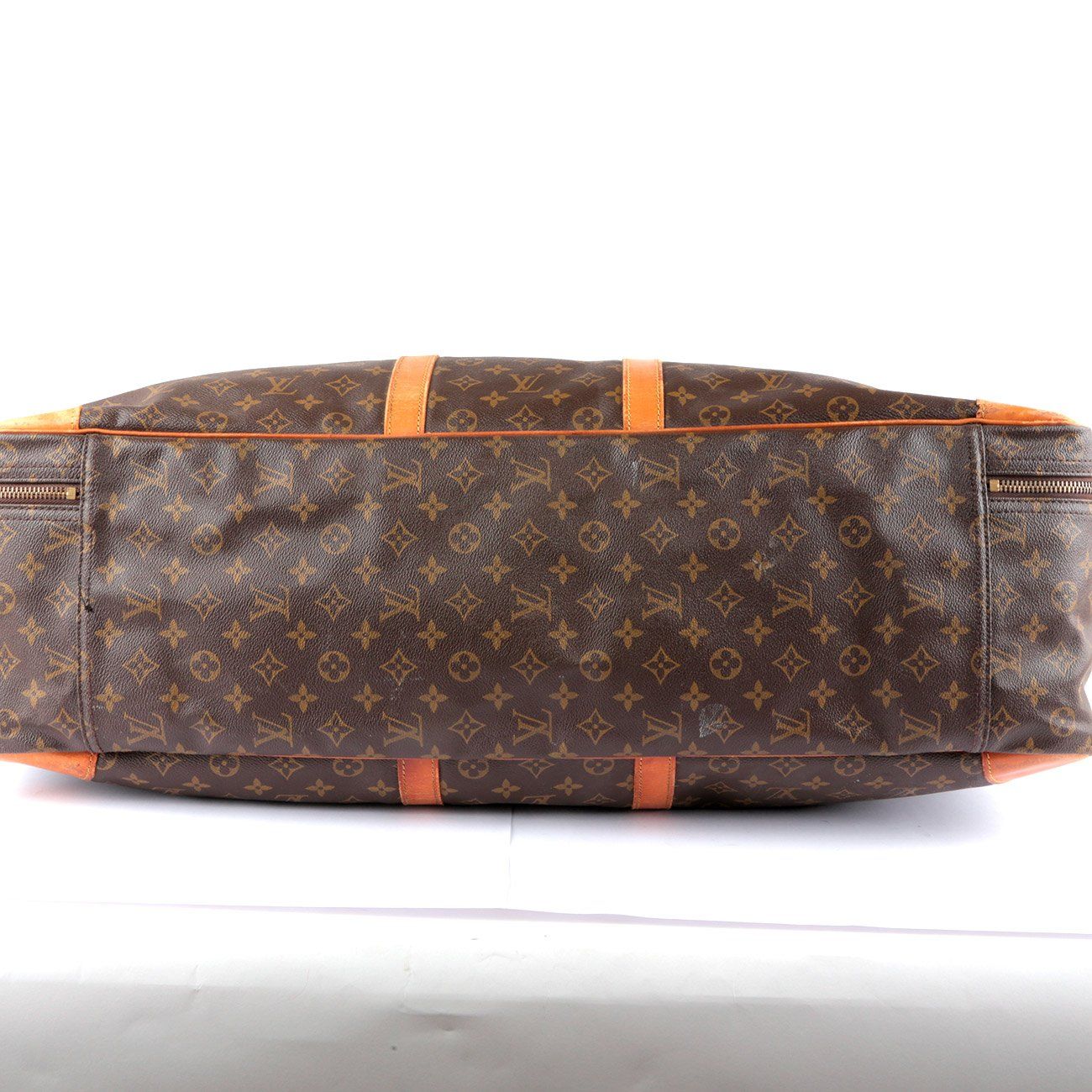 Louis Vuitton Valigie: Valise souple Monogram Louis Vuitton - seconde main – Usato da Delémont venduto da Le38.shop 4