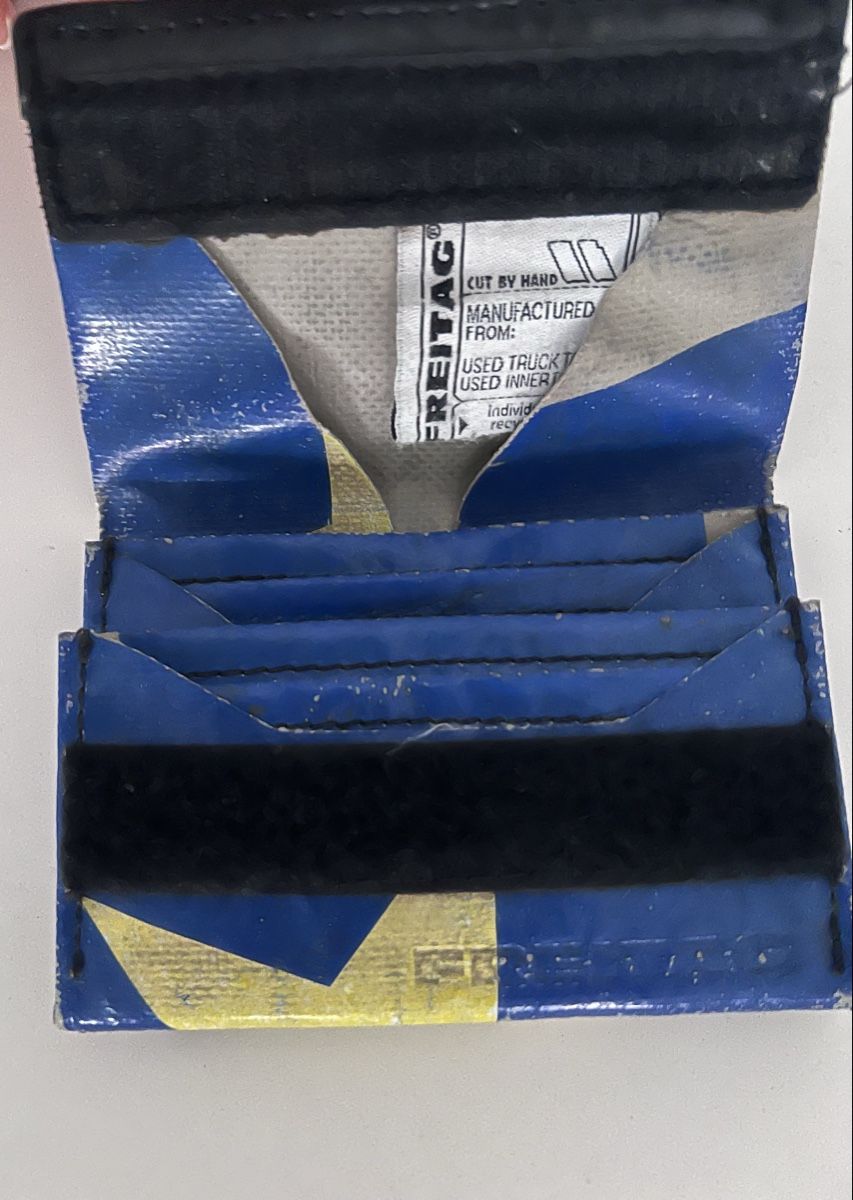 Freitag Portafogli:  Freitag vintage mini portamonete  – Usato da Losone venduto da Annja93 2