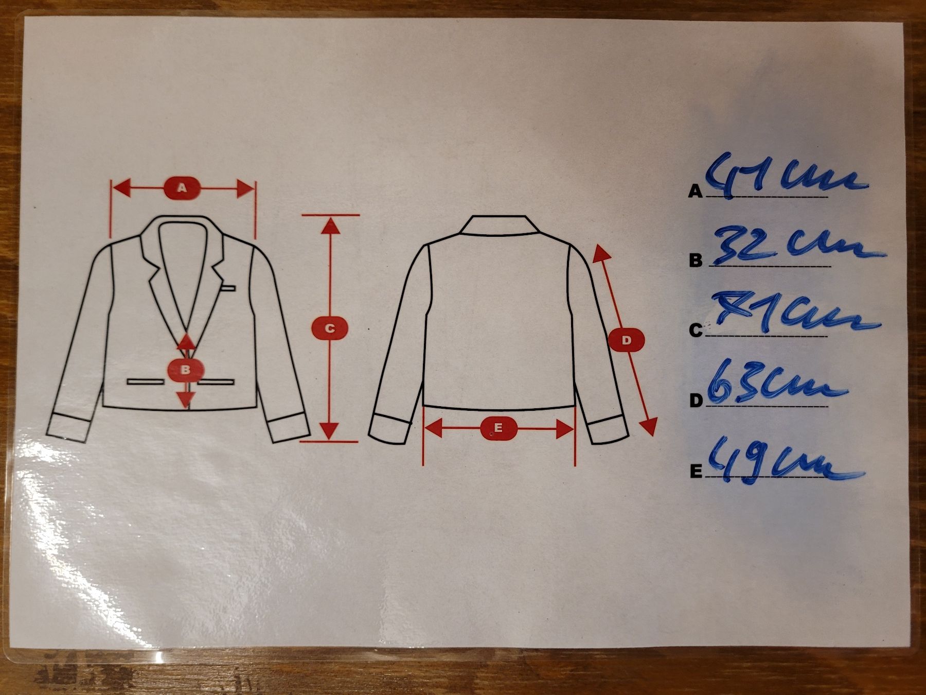 Caroll Giacche: CAROLL veste velours – Usato da Lausanne venduto da PlusValue_Lausanne 3