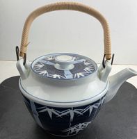 Japanische Teekanne, handbemalt, mit Bambusmotiv