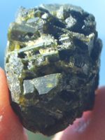 Deko Heilstein L-409 – Grüner Turmalin 16 Gramm