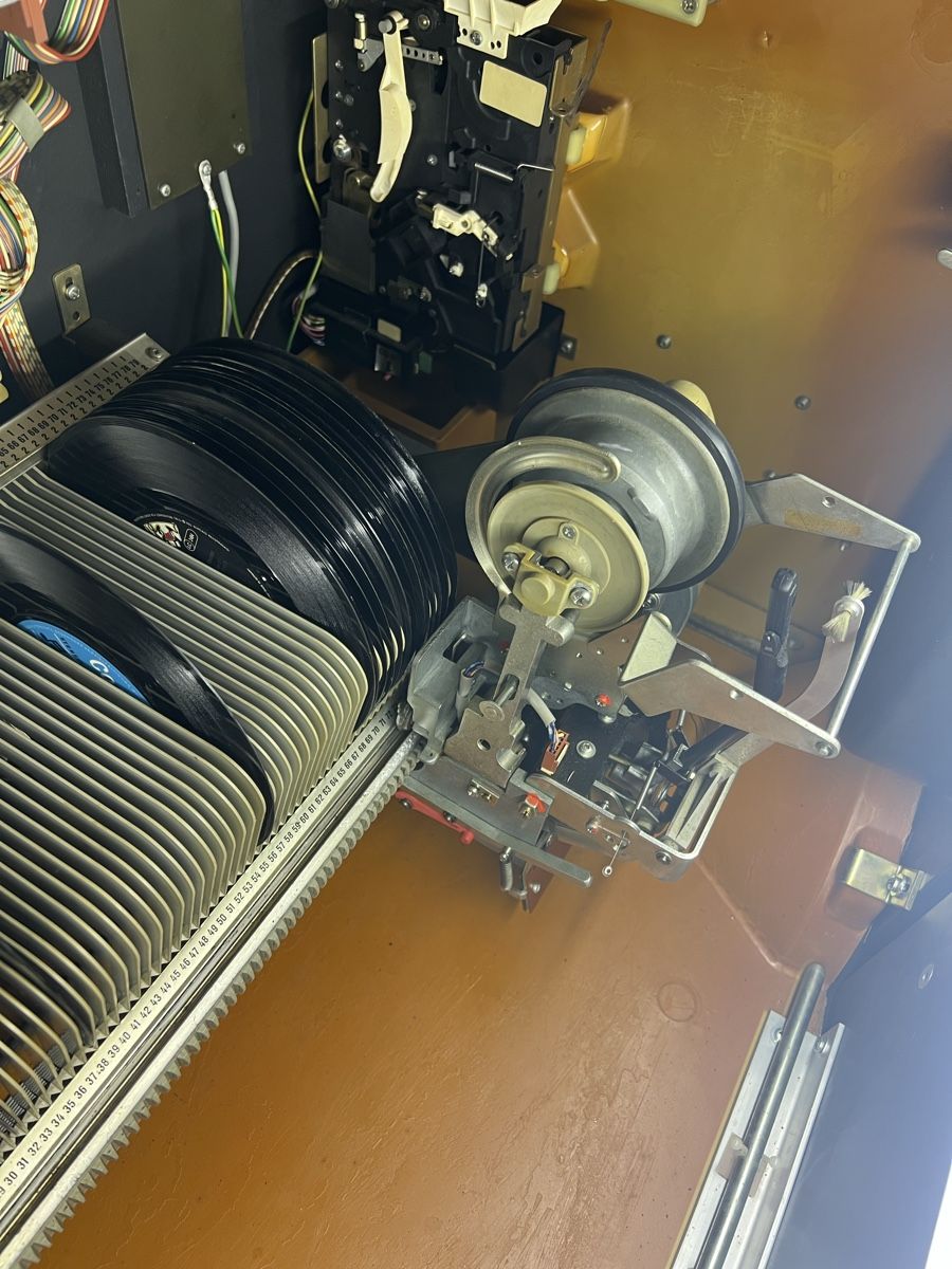 Musiktruhen: NSM Jukebox Consul es2 160 – Gebraucht aus Erlach von foere 3