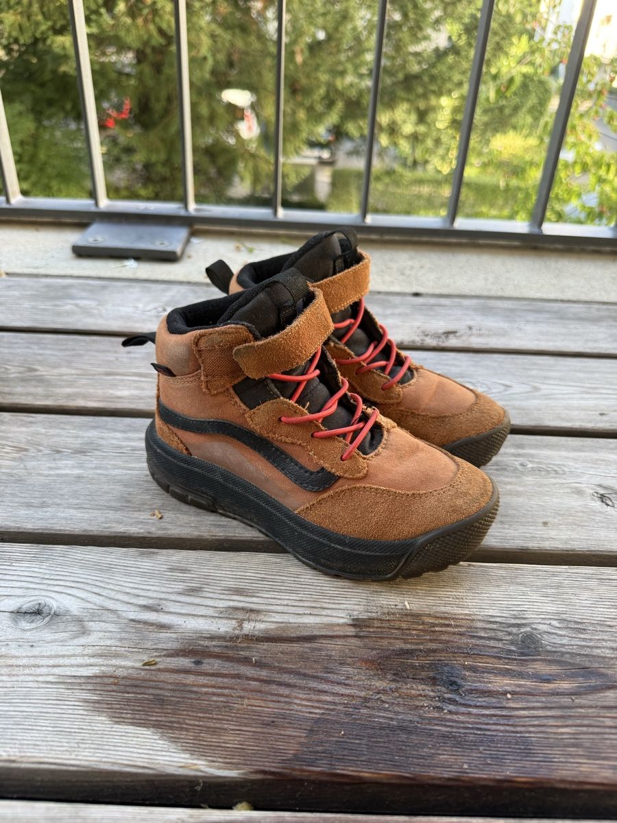 Schuhe für Jungen: Vans Kinderstiefel – Gebraucht aus Zürich von MarcusSA