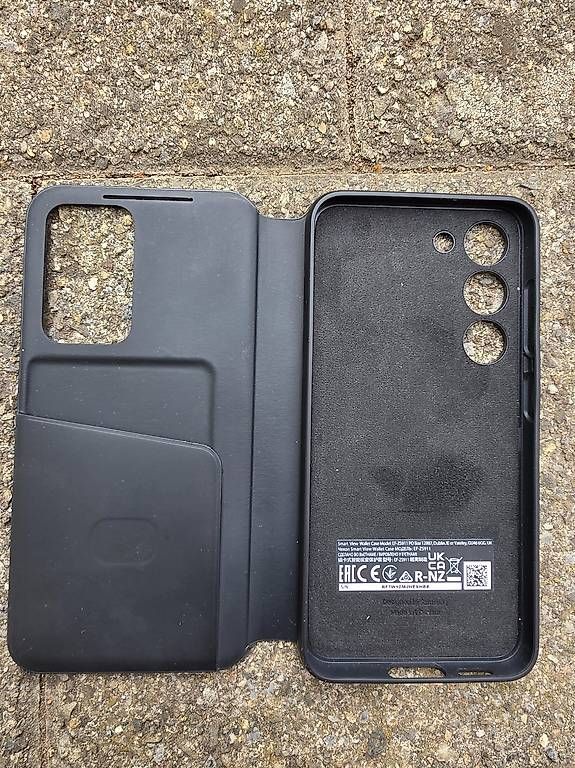 Samsung Covers & Schutzfolien: Samsung Handycover – Gebraucht aus huttwil von Cabe 1