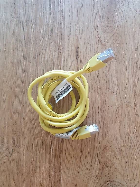Cavi: Lankabel 1.5m Cat 5.e gelb – Usato da Interlaken venduto da dmncmg