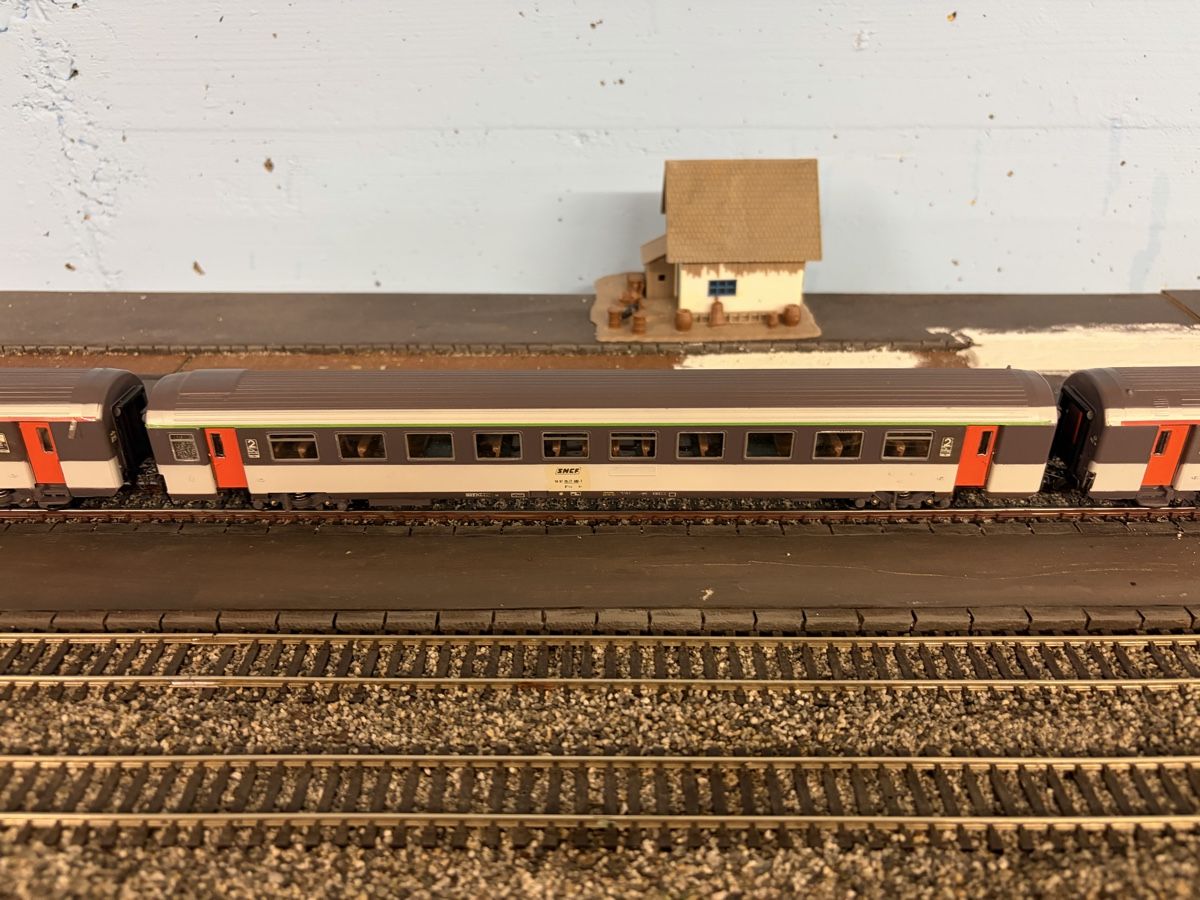 Modelleisenbahnen: 3 voitures SNCF, Cemp – Gebraucht aus Rochefort von ise_c7lc 2