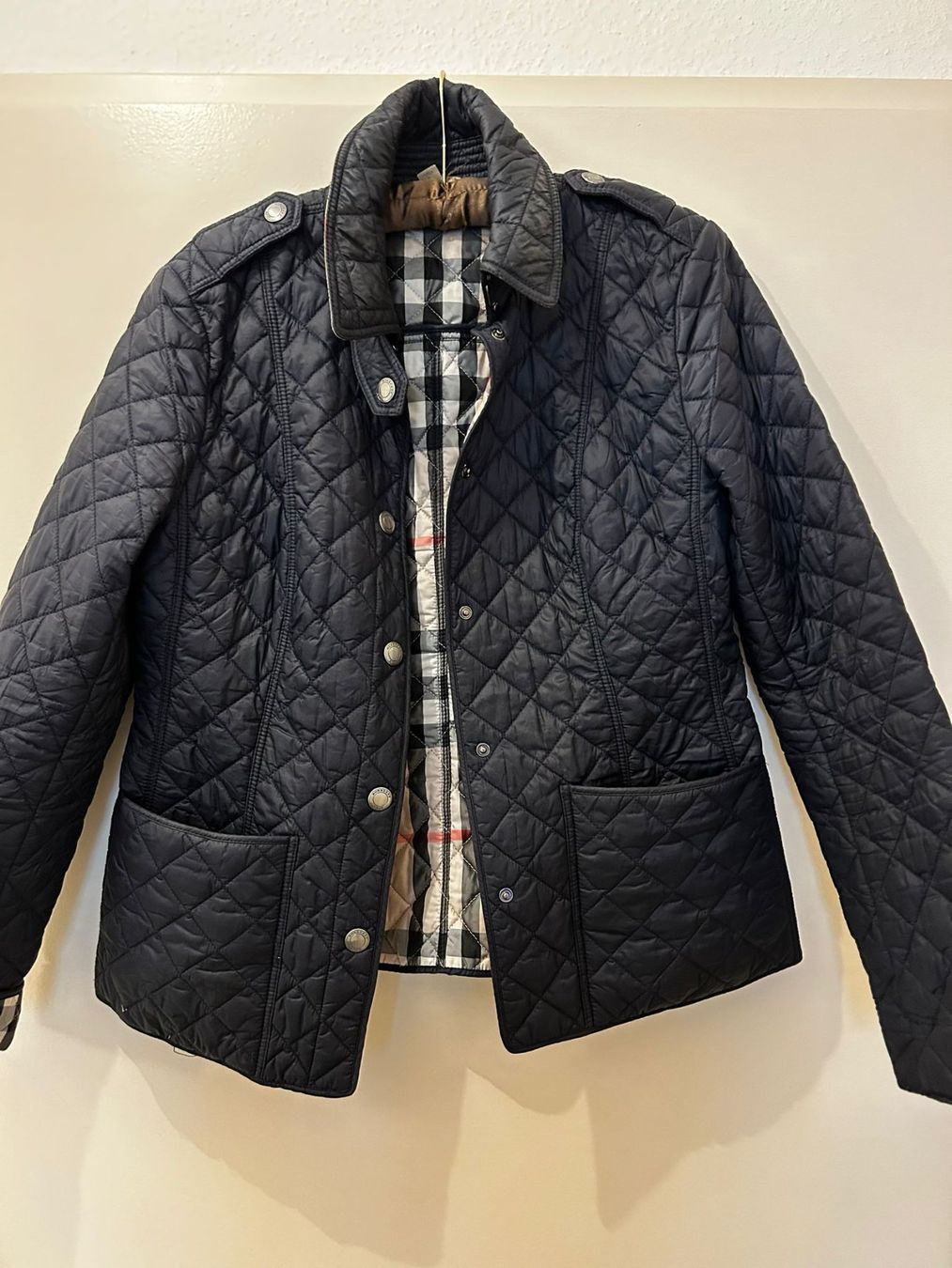 Burberry Jacken: Burberry Jacke M – Gebraucht aus Zürich von