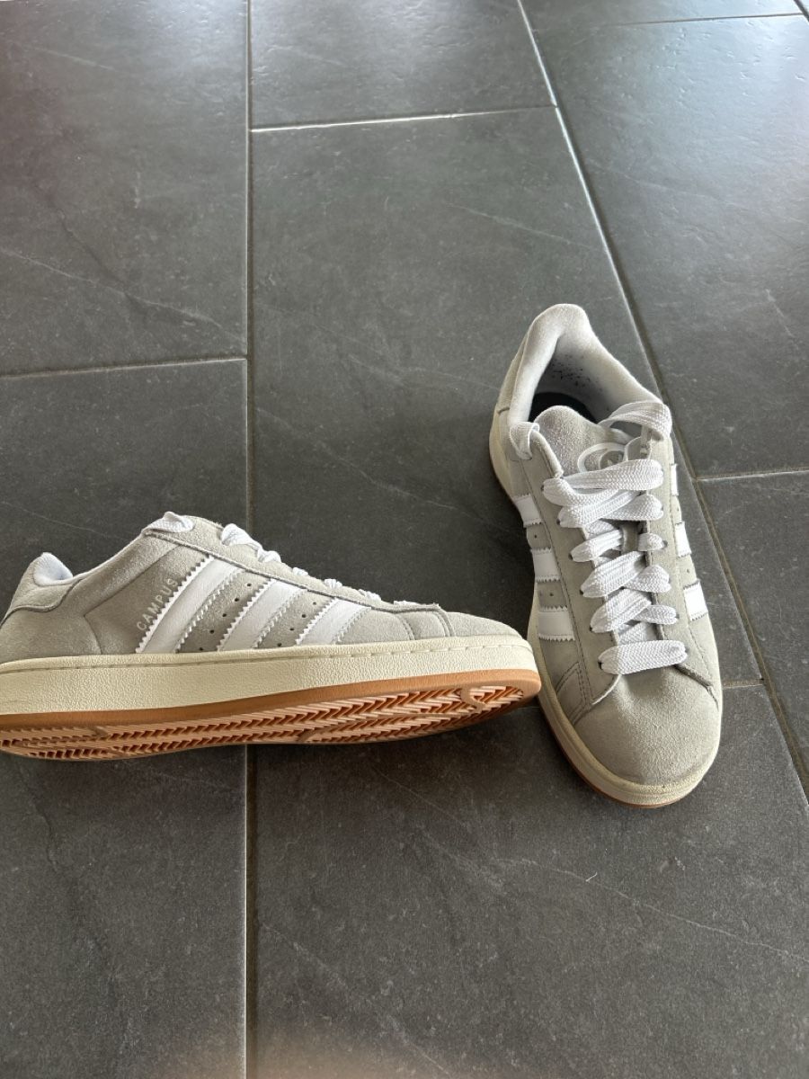Adidas Scarpe da uomo: Adidas Sneakers, Gr. 42 – Usato da Dübendorf venduto da Ecacace