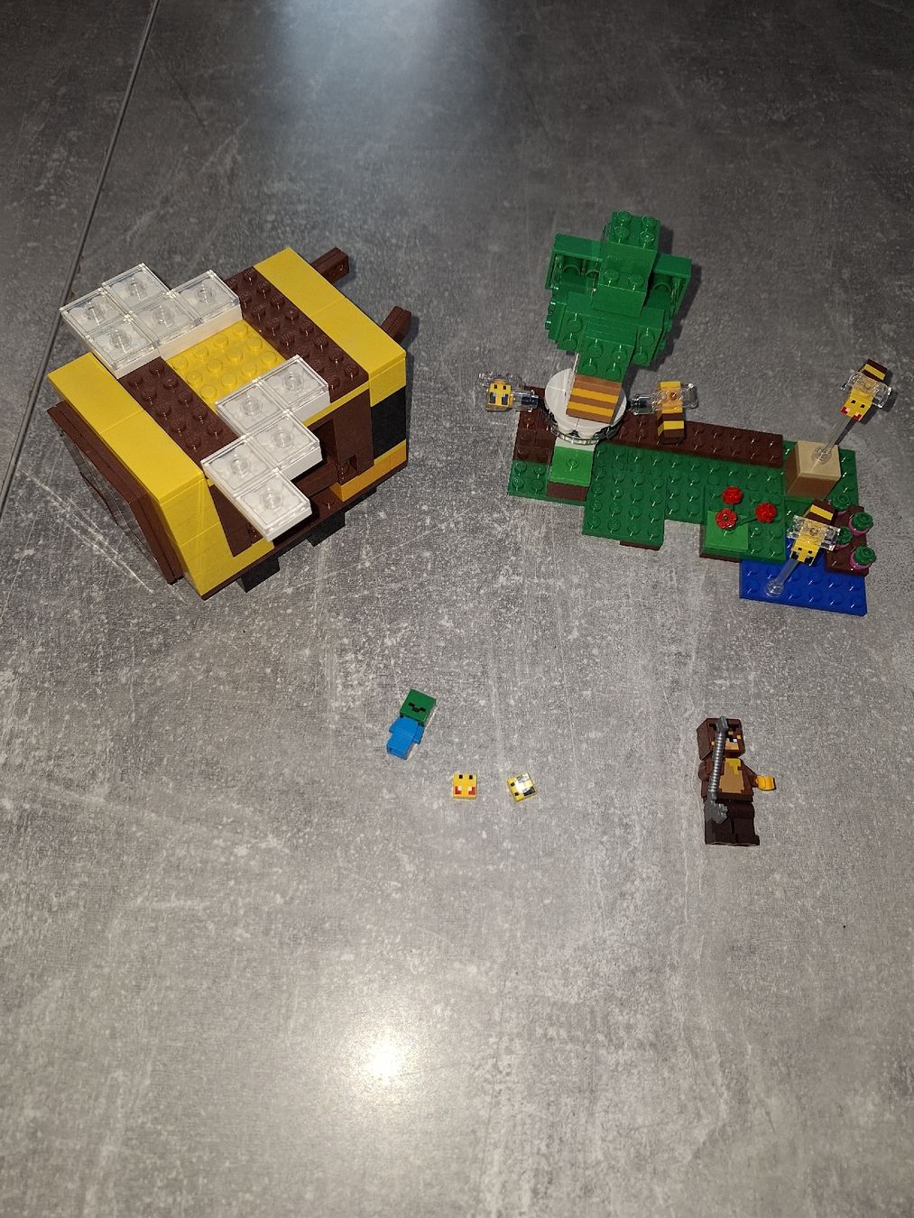 Lego Giocattoli: Lego 21241 Minecraft das Bienenhäuschen – Usato da Egerkingen venduto da Niceli1 5