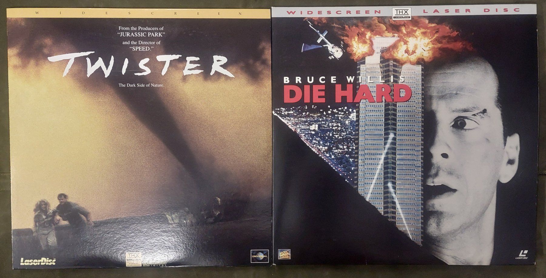 Tutti i DVDs: Laserdisc NTSC Action, lot de 2 discs – Usato da Chapelle-s-Moudon venduto da gerryp