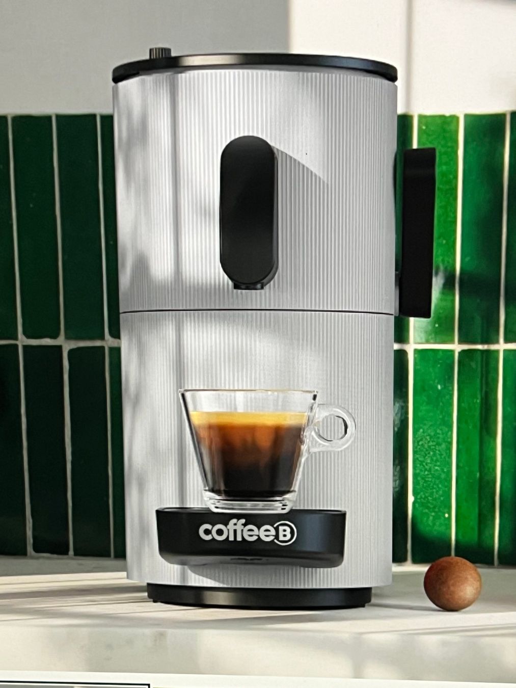 Coffee B Macchine per caffè & Macchine per espresso: CoffeeB Horizon Kaffeemaschine – Nuovo e nell'imballaggio originale da Ostermundigen venduto da iFonso