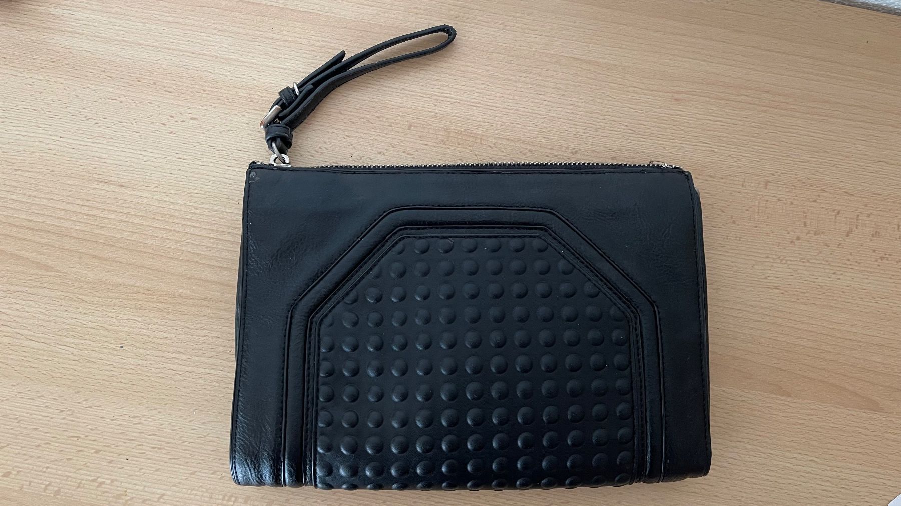 Zara Borse da donna: ZARA BASIC COLLECTION Clutch Tasche /NP65CHF Schwarz – Nuovo (secondo la descrizione) da Kölliken venduto da Prscoo 8