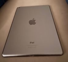 Apple iPad Air 1. Generation, 64 GB, Wi-Fi, Silber