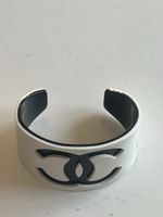 Chanel Armreif CC Logo Weiss Schwarz Kunststoff Damen(S17)