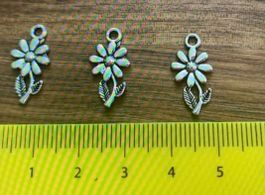 3 Blumen Anhänger / Glücksbringer DIY Basteln