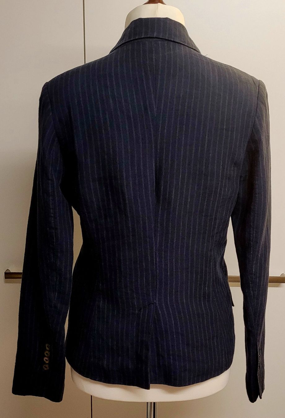 H&M Jacken: Blazer Vintage 42 Leinen – Gebraucht aus Ruggell von liverzano1 5