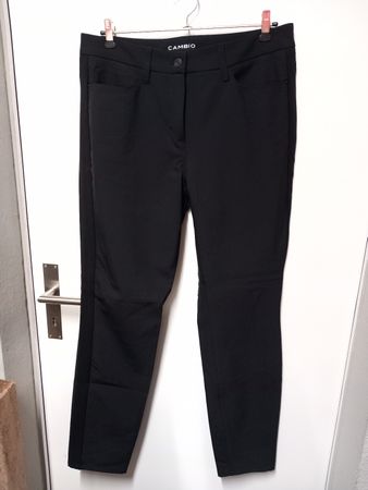 CAMBIO Elastische, elegante Hose Gr.44 schwarz, neuwertig