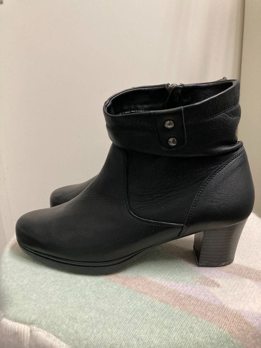Scarpe da donna: Bequeme Stiefeletten – Nuovo (secondo la descrizione) da Villmergen venduto da Sandy084