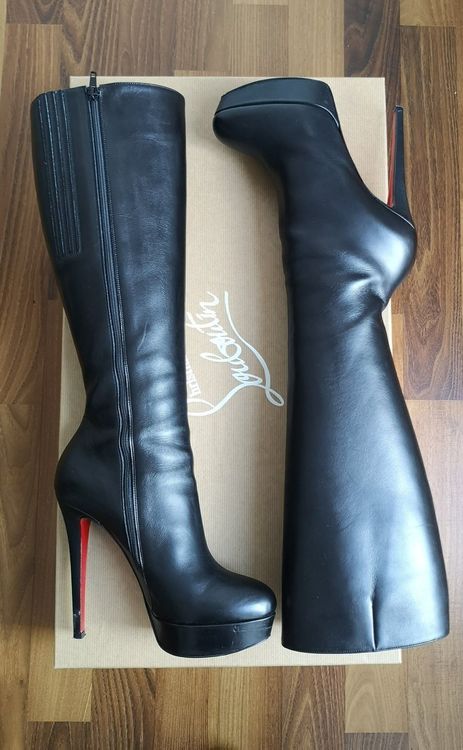 Christian louboutin hotsell bianca boots