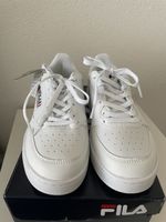 Basket FILA (Jamais utilisé —> étiquette encore présente)