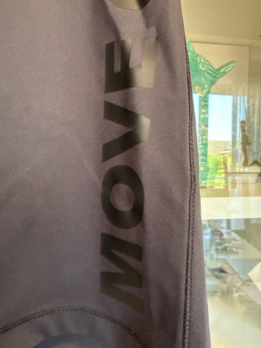 Top: Top Shirt Bluse Sommer 44 42 – Usato da Oberwil BL venduto da moneymaker1 2